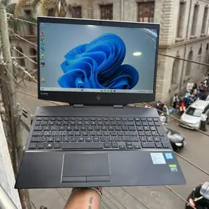 New Laptop HP Pavilion 15 16GB Intel Core I7 SSHD (Hybrid) 1T