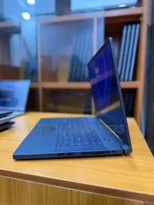 New Laptop Asus ROG Zephyrus G15 16GB Intel Core I7 SSD 512GB