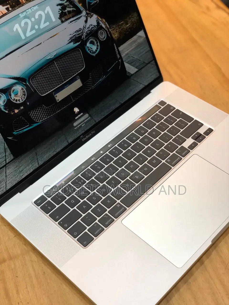 New Laptop Apple MacBook Pro 2019 64GB Intel Core I9 SSD 512GB