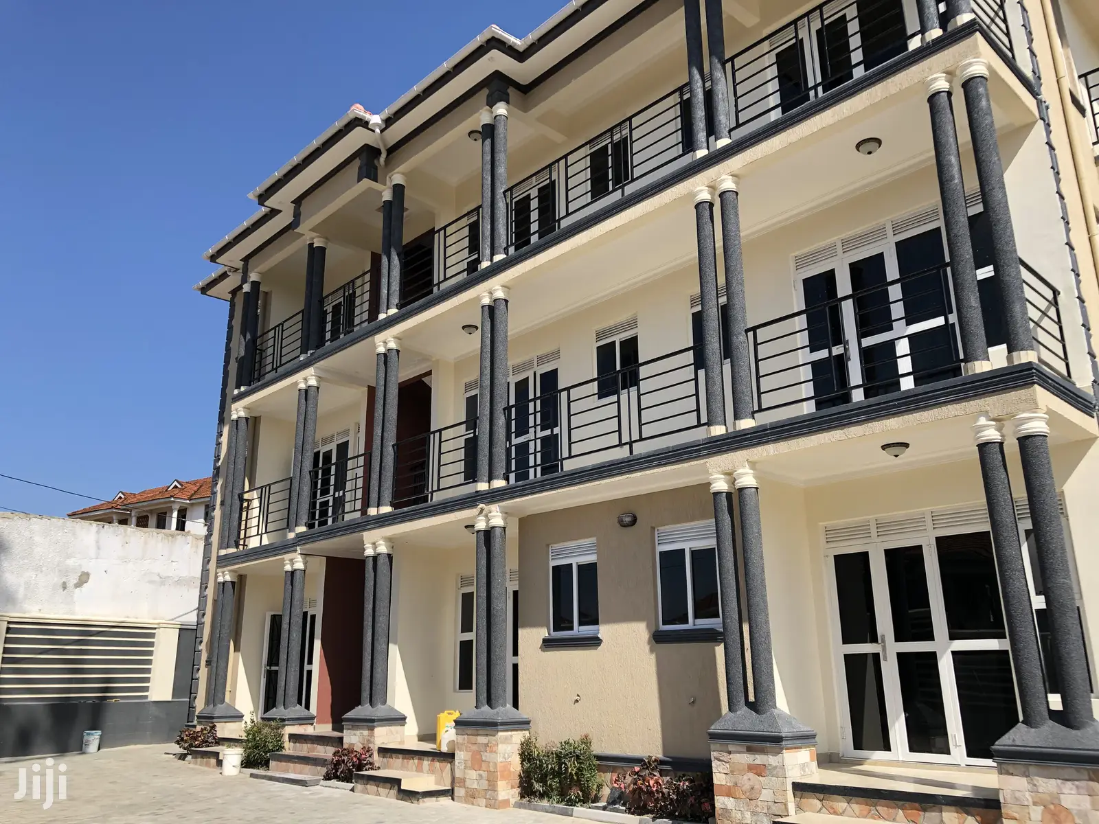 Nalya Apartment Building for Sell