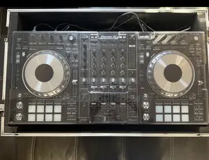 Pioneer DDJ-Sz2 Professional 4-Channel Dj Controller for Serato Dj Pro