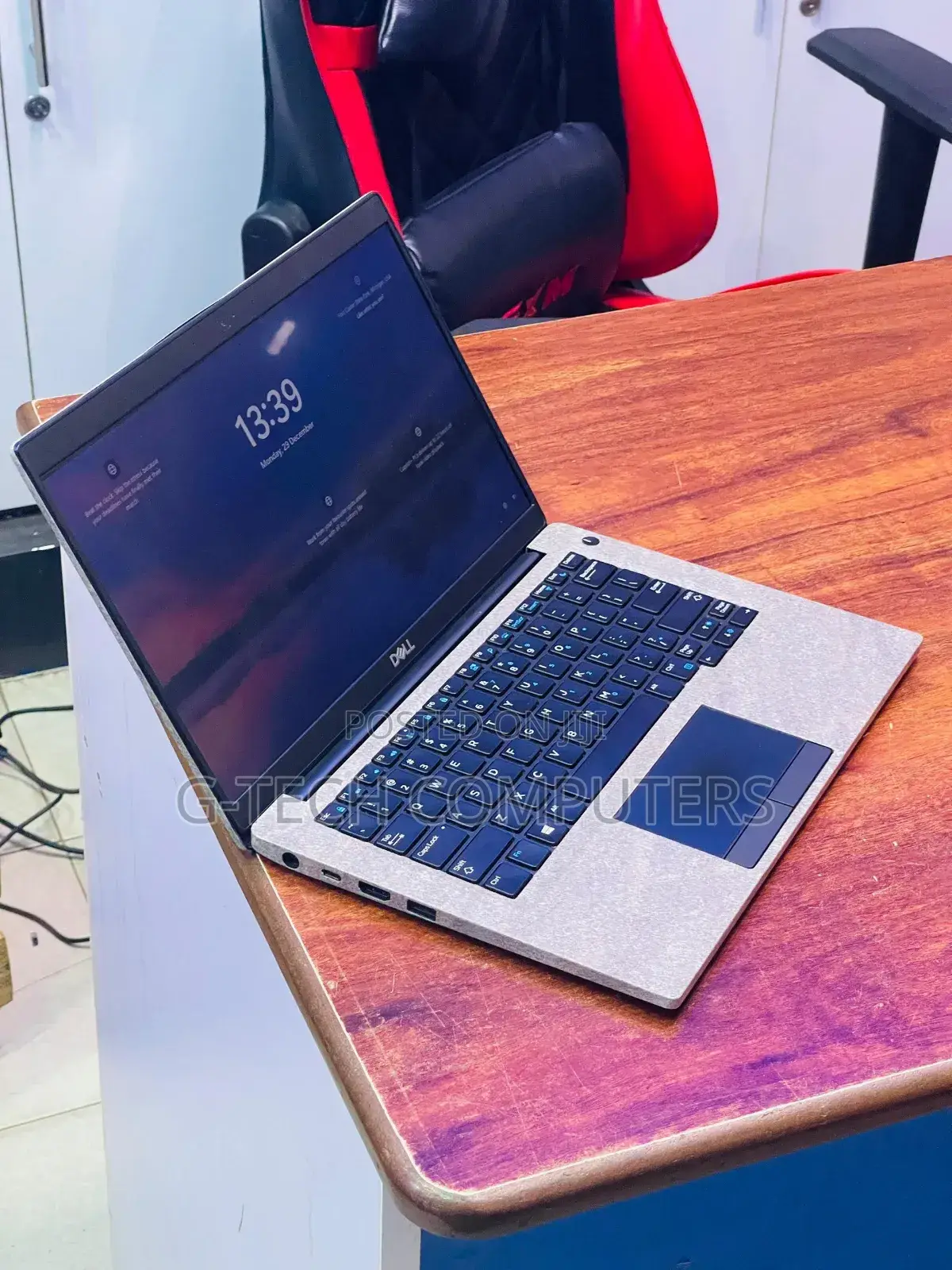 New Laptop Dell Latitude 7390 8GB Intel Core I5 SSD 256GB