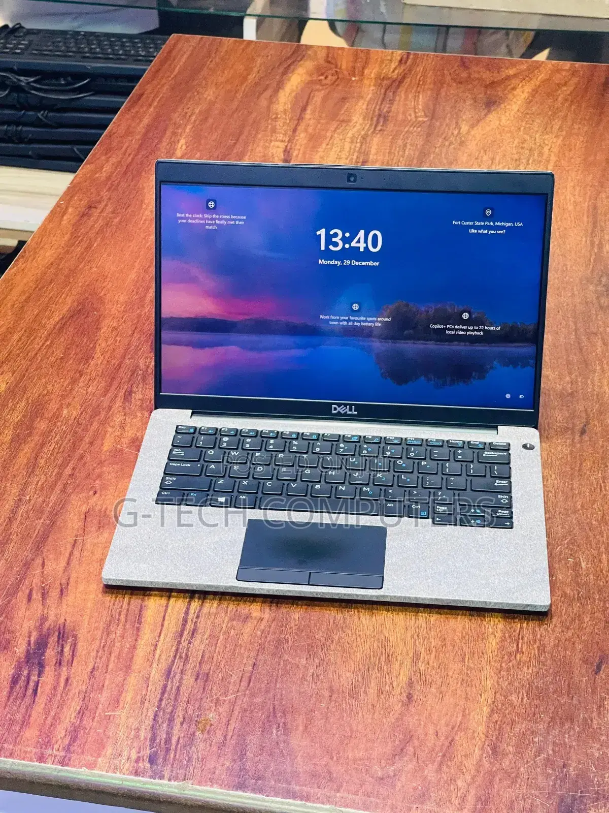 New Laptop Dell Latitude 7390 8GB Intel Core I5 SSD 256GB