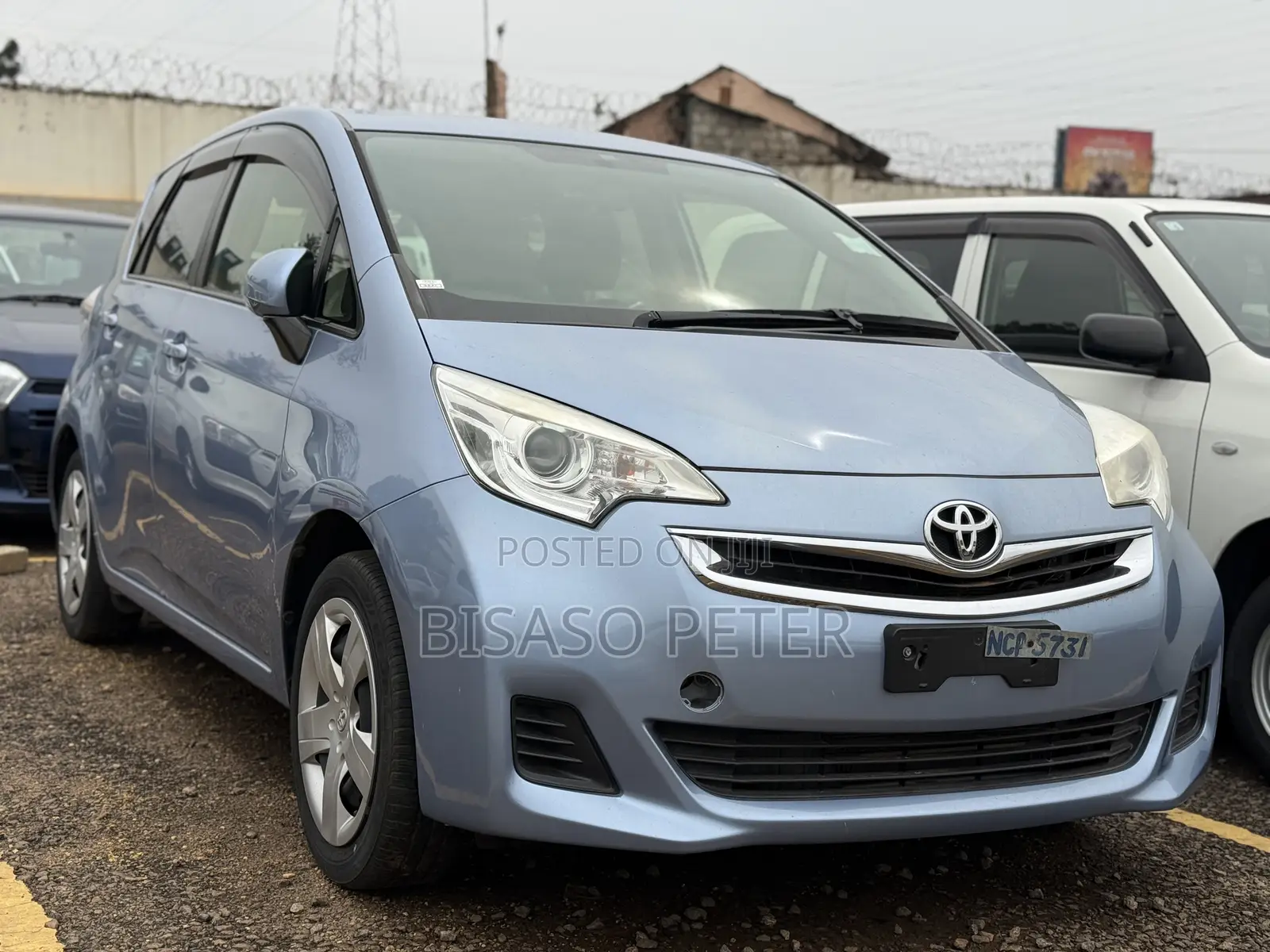 Toyota Ractis 1.5 AWD 2016 Blue