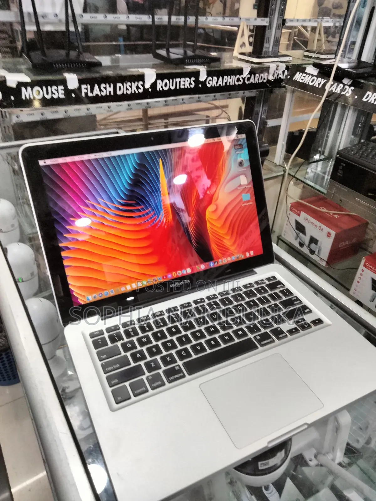 Laptop Apple MacBook Pro 2012 6GB Intel Core I5 HDD 160GB