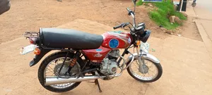 Bajaj Boxer 100 2024 Red