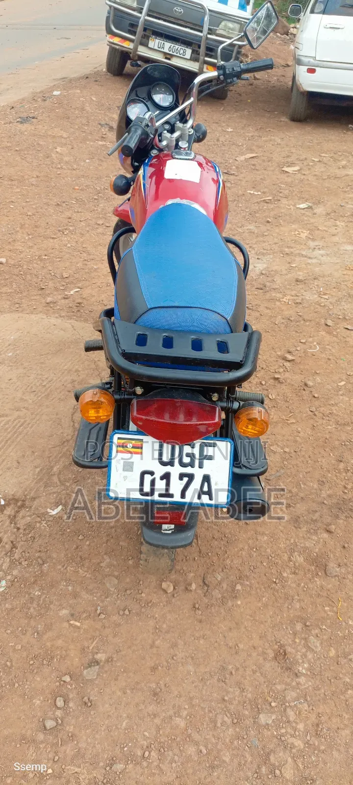 Bajaj Boxer 125 2024 Red