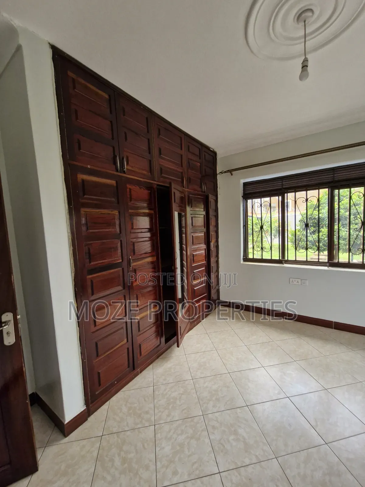 3bdrm Bungalow in Namugongo Kikulu, Central Division for rent