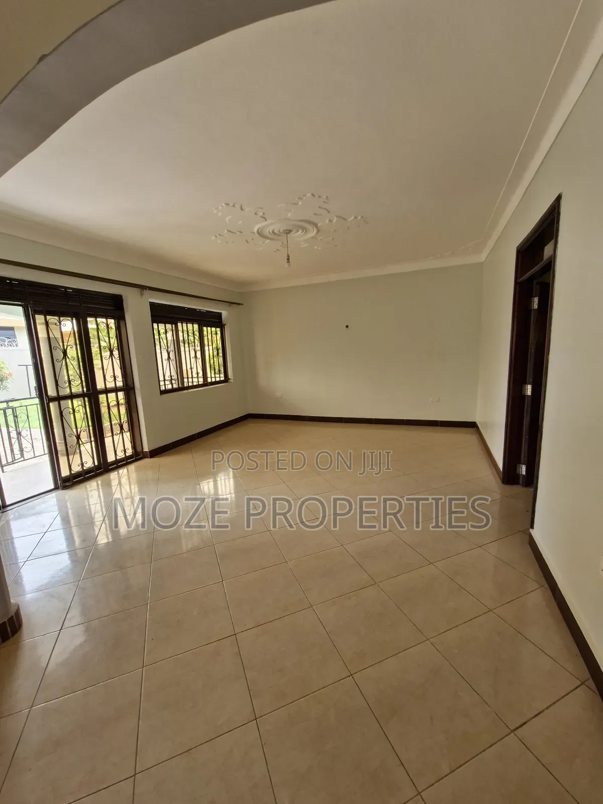 3bdrm Bungalow in Namugongo Kikulu, Central Division for rent
