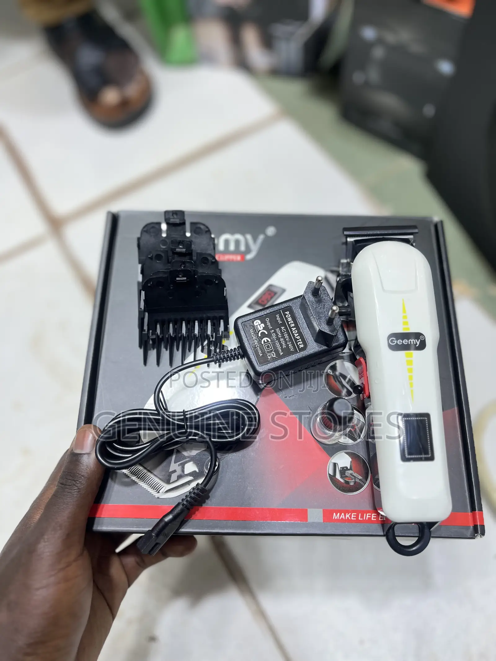 Geemy Rechargeable Triming Machine