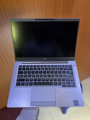 Laptop Dell Latitude 7300 16GB Intel Core I7 SSD 512GB