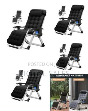 Premium Padded Zero Gravity Recliner With Side Tray