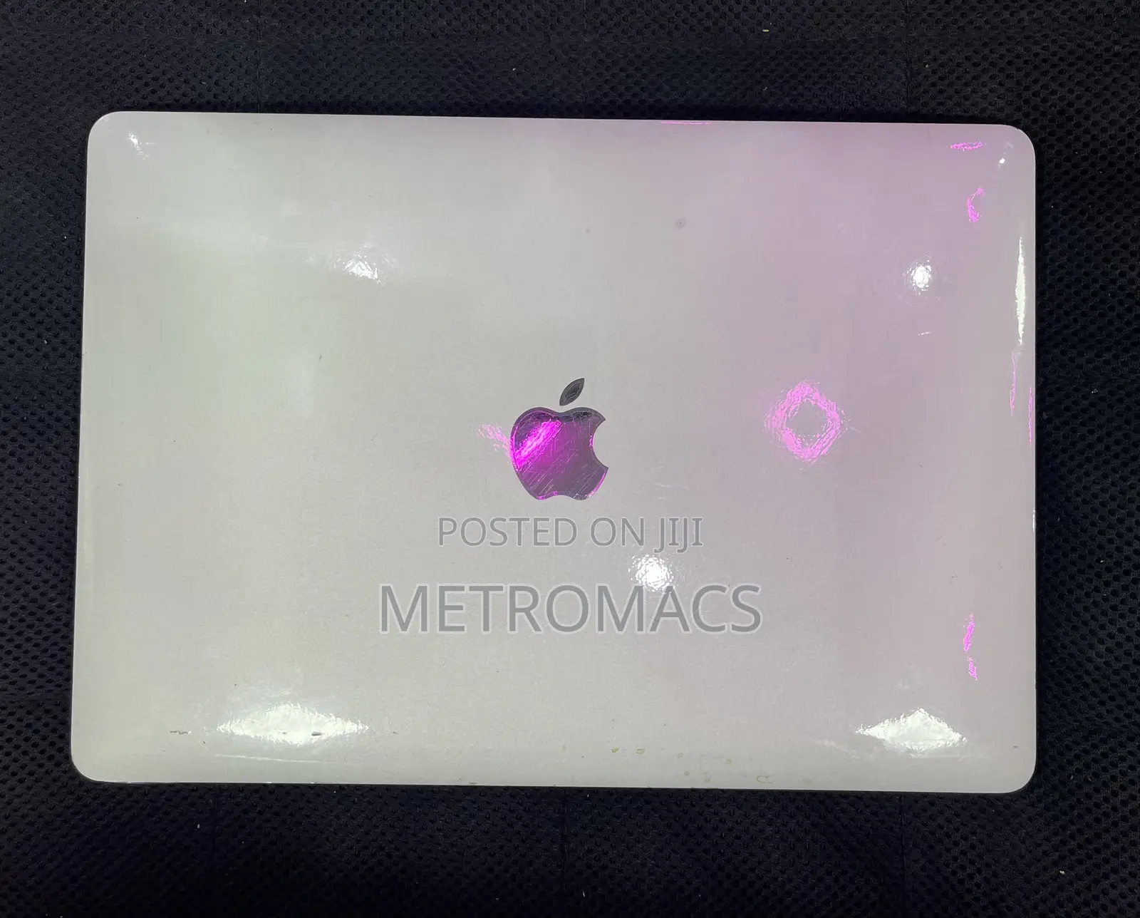 Laptop Apple MacBook Pro 2022 M2 8GB Apple M2 SSD 256GB