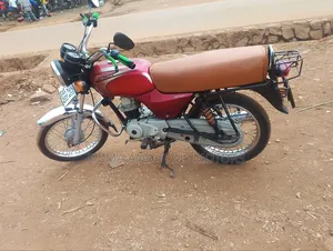 Bajaj Boxer 2023 Red
