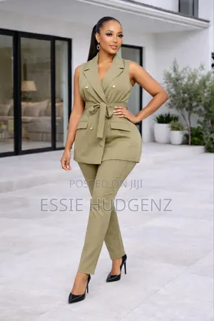Sleeveless Blazer Suits for Women