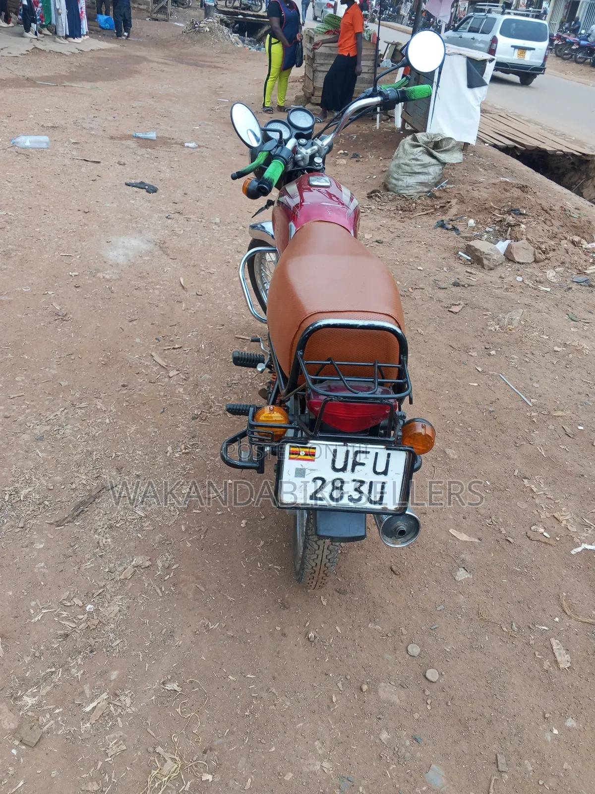 Bajaj Boxer 100 2023 Red