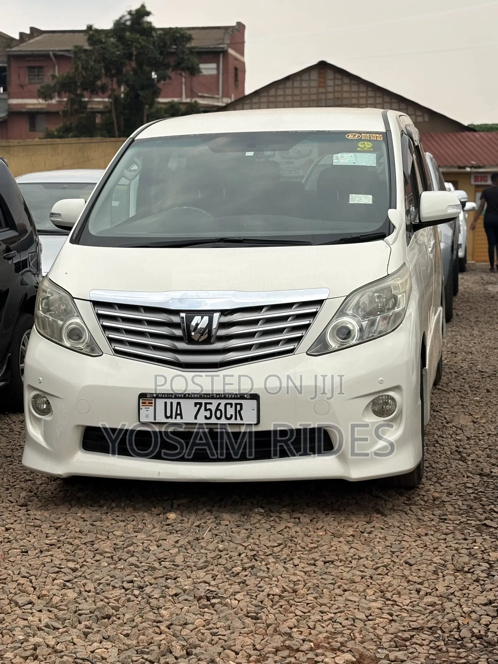 Toyota Alphard 2.4 Petrol FWD 2010 White