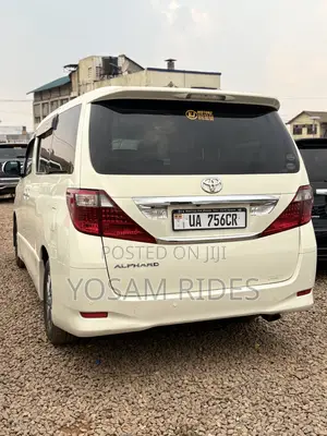 Toyota Alphard 2.4 Petrol FWD 2010 White