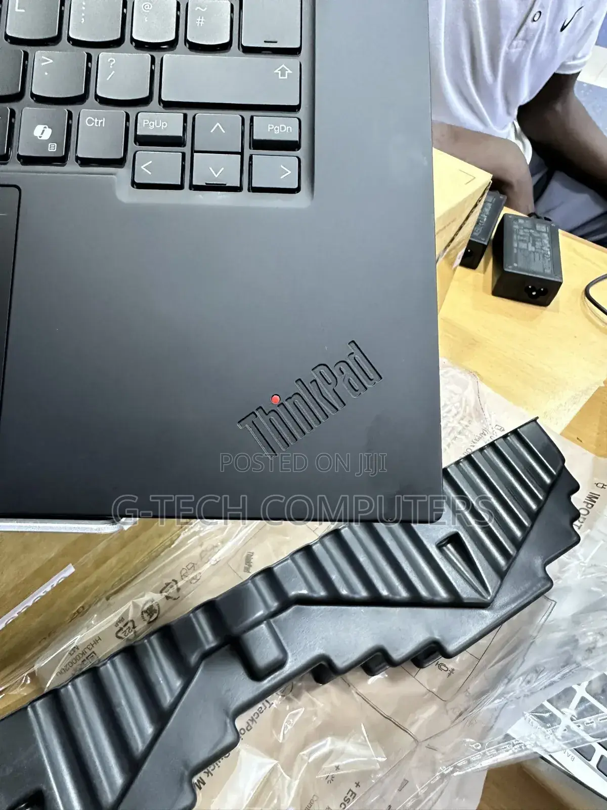 New Laptop Lenovo Thinkpad P15s 16GB Intel Core Ultra 7 SSD 512GB