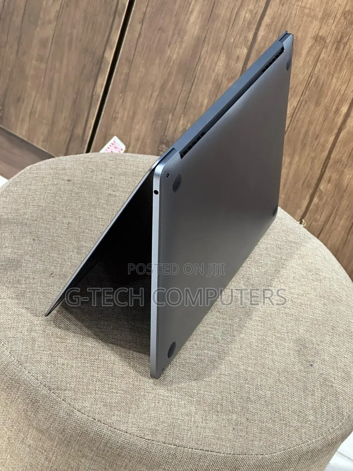 New Laptop Apple MacBook Air 2022 M2 8GB Apple M2 SSD 256GB