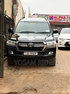 Toyota Land Cruiser 4.5 V8 GXR 2015 Black