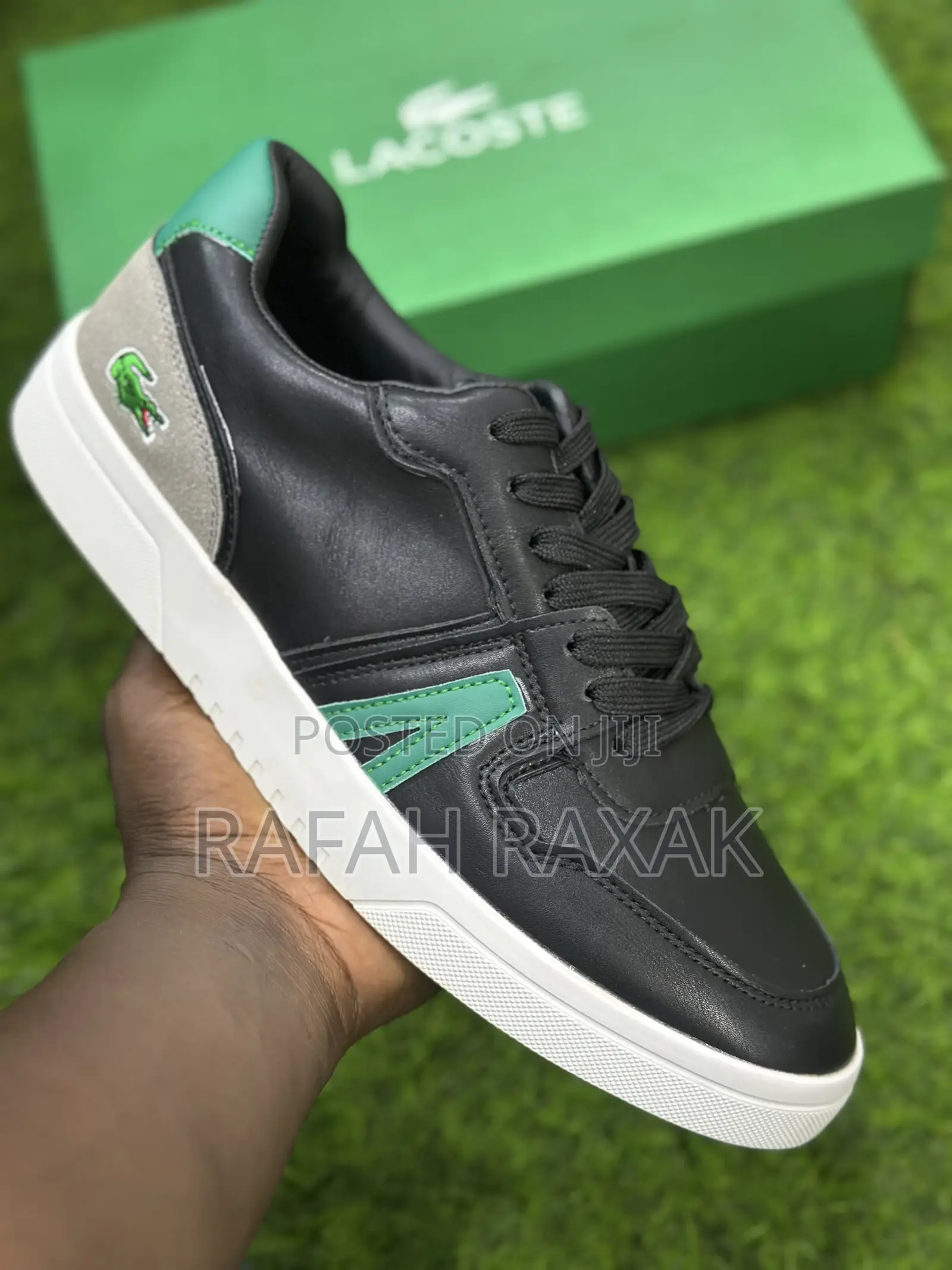 Men’S Classic Black/Green Lacoste Smart Casual Sneakers