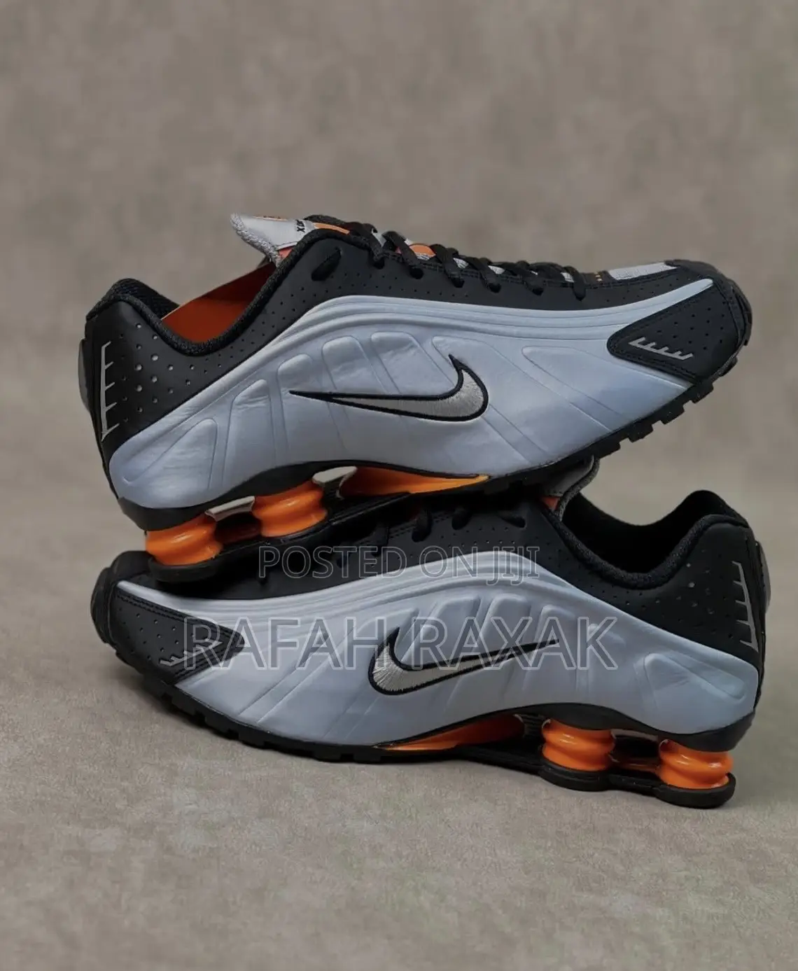 New Super Classic Men’S Nike Shox R4 Sneakers