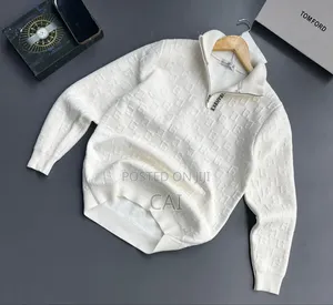 Decent Fit Quarter Zip Sweater