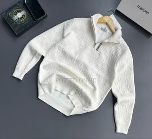 Decent Fit Quarter Zip Sweater