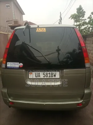 Toyota Noah 2.0 FWD (8 Seater) 2001 Gray