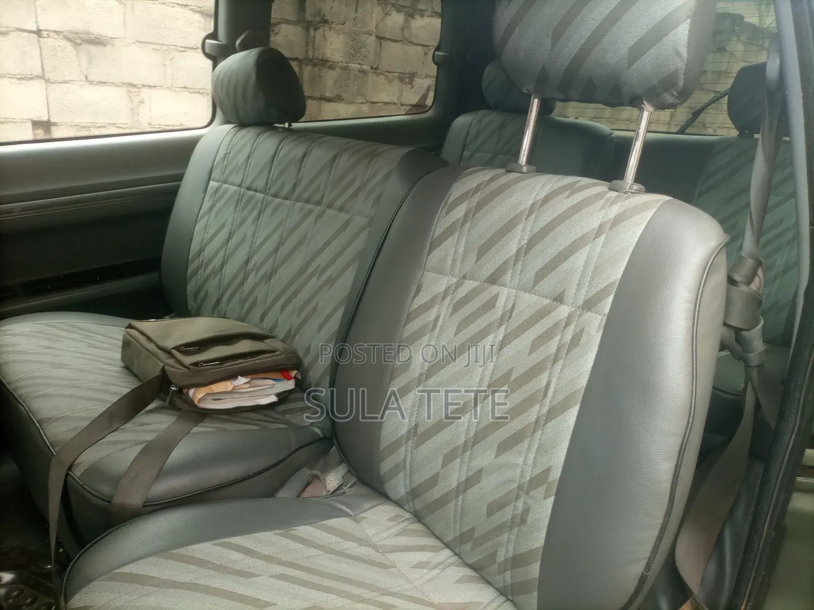 Toyota Noah 2.0 FWD (8 Seater) 2001 Gray