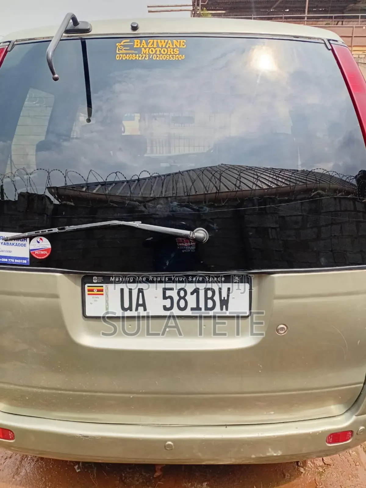Toyota Noah 2.0 FWD (8 Seater) 2001 Gray