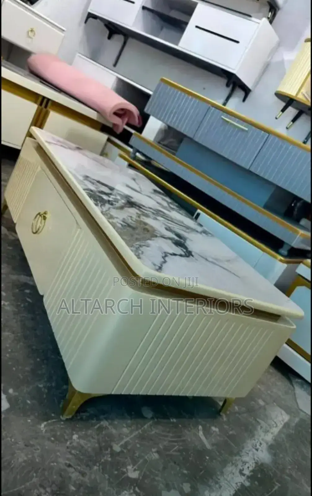 Classic Centre Table in Color Cream and PVC Mable on Top