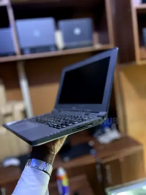 Laptop Dell Latitude 11 3150 8GB Intel Celeron HDD 500GB