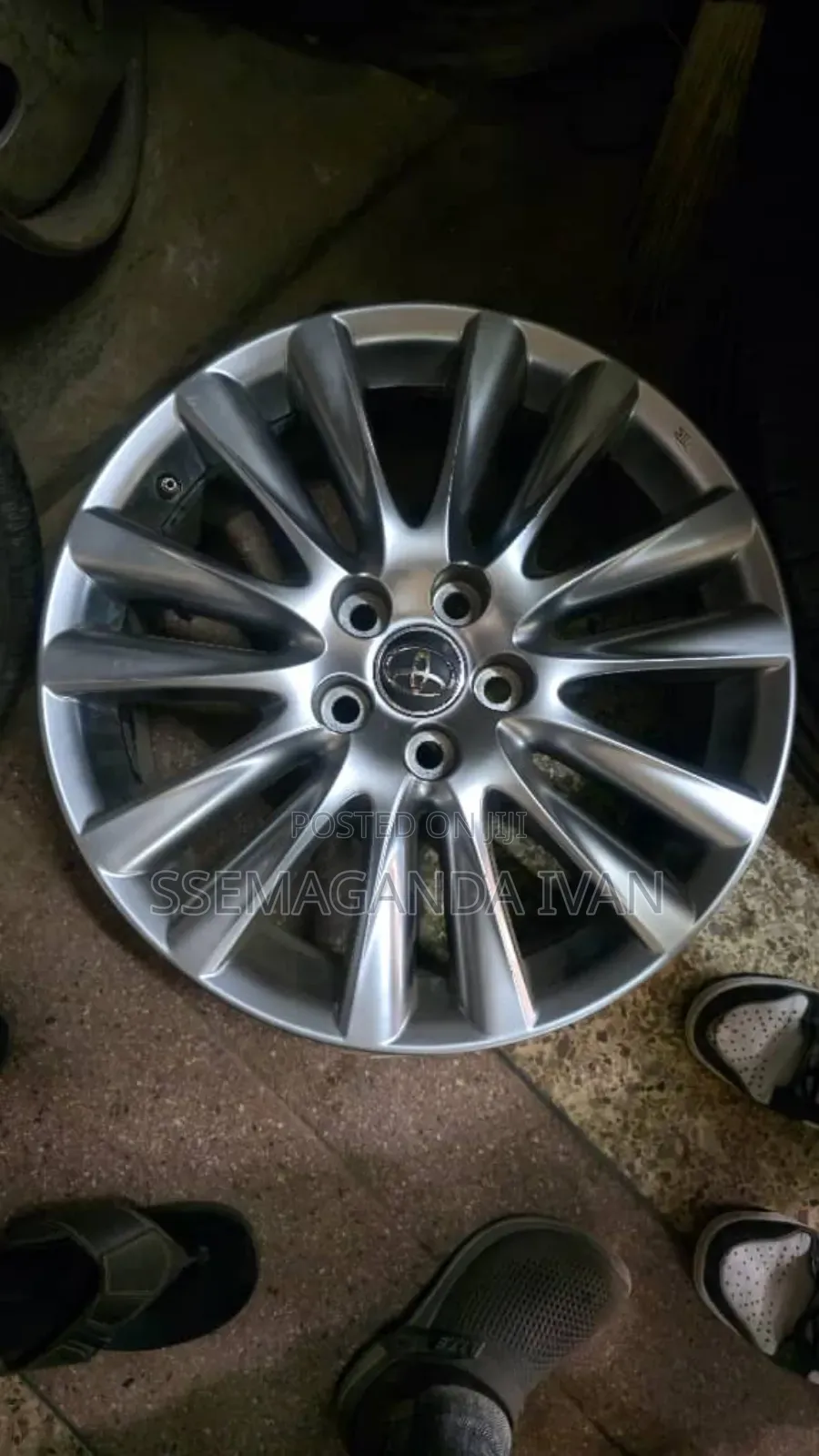 Harrier Hybrid Original Rims 18