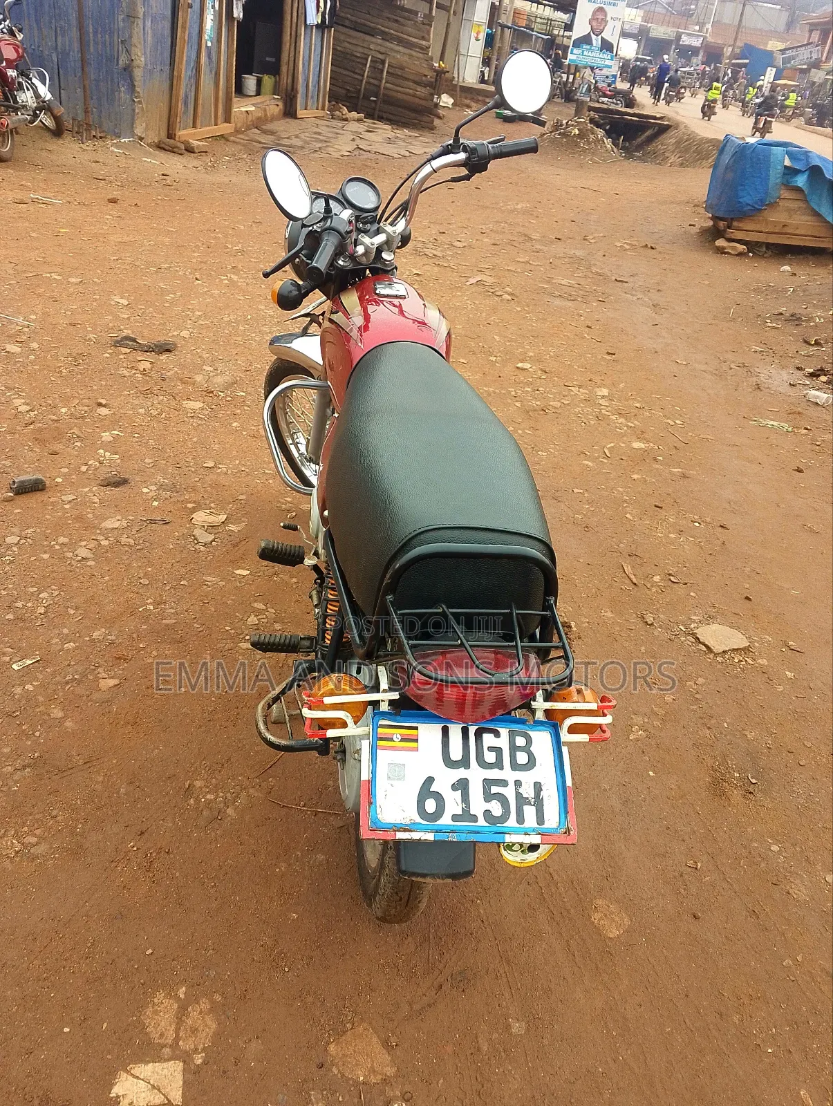 Bajaj Boxer 100 2024 Red