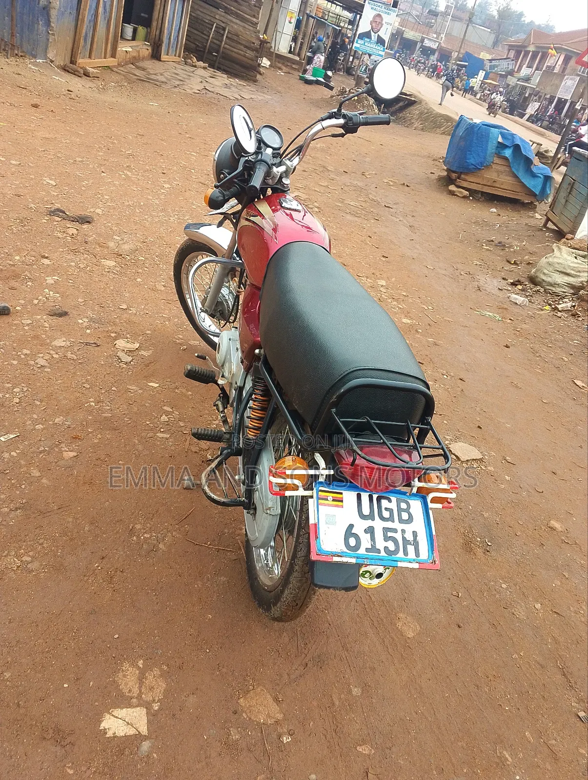 Bajaj Boxer 100 2024 Red