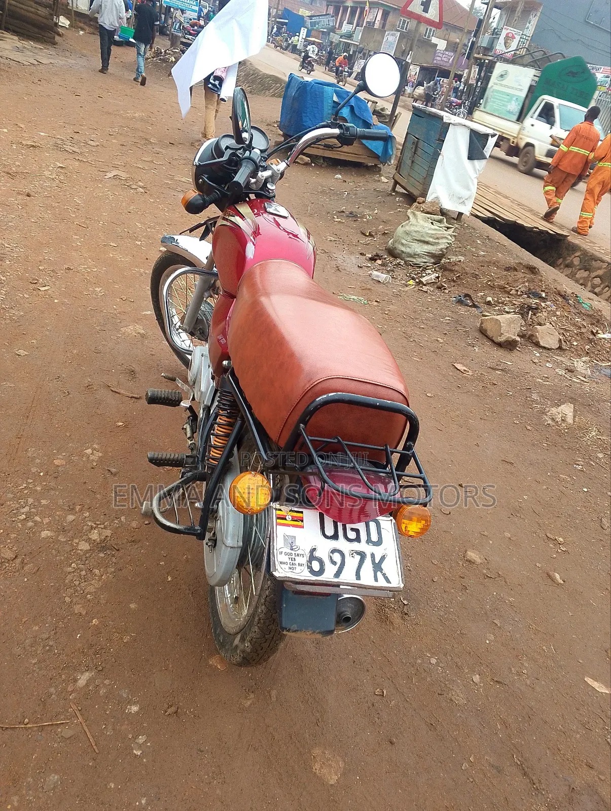 Bajaj Boxer 100 2024 Red
