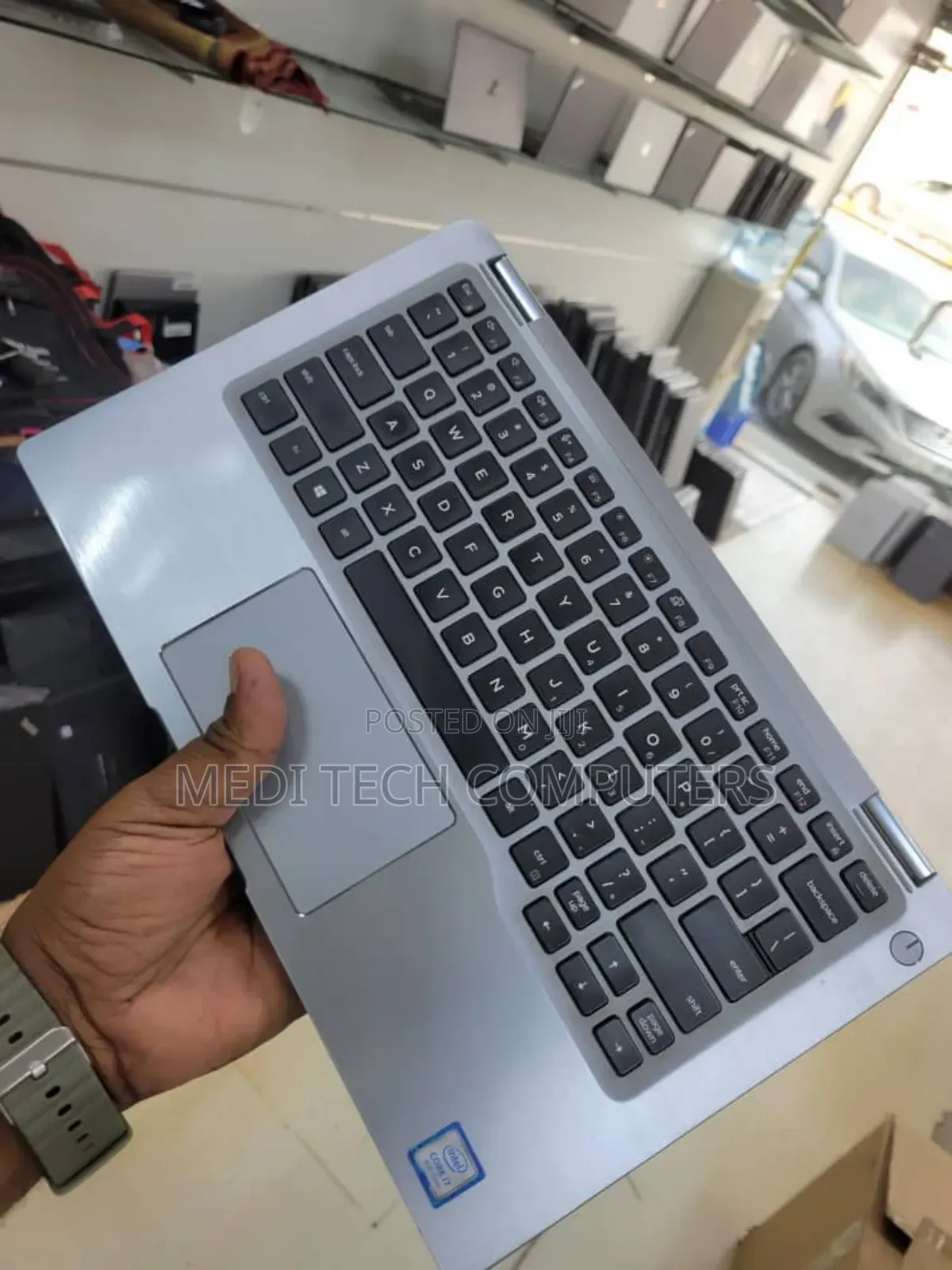 Laptop Dell Latitude 7200 2-in-1 8GB Intel Core I5 SSD 256GB