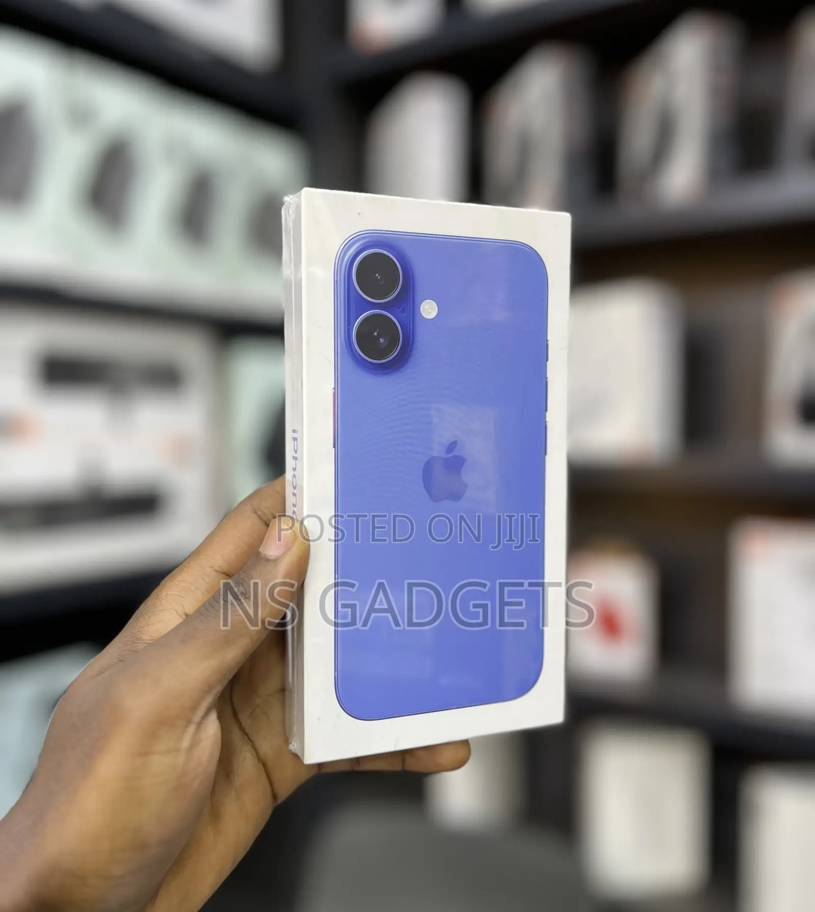 New Apple iPhone 16 128 GB Blue