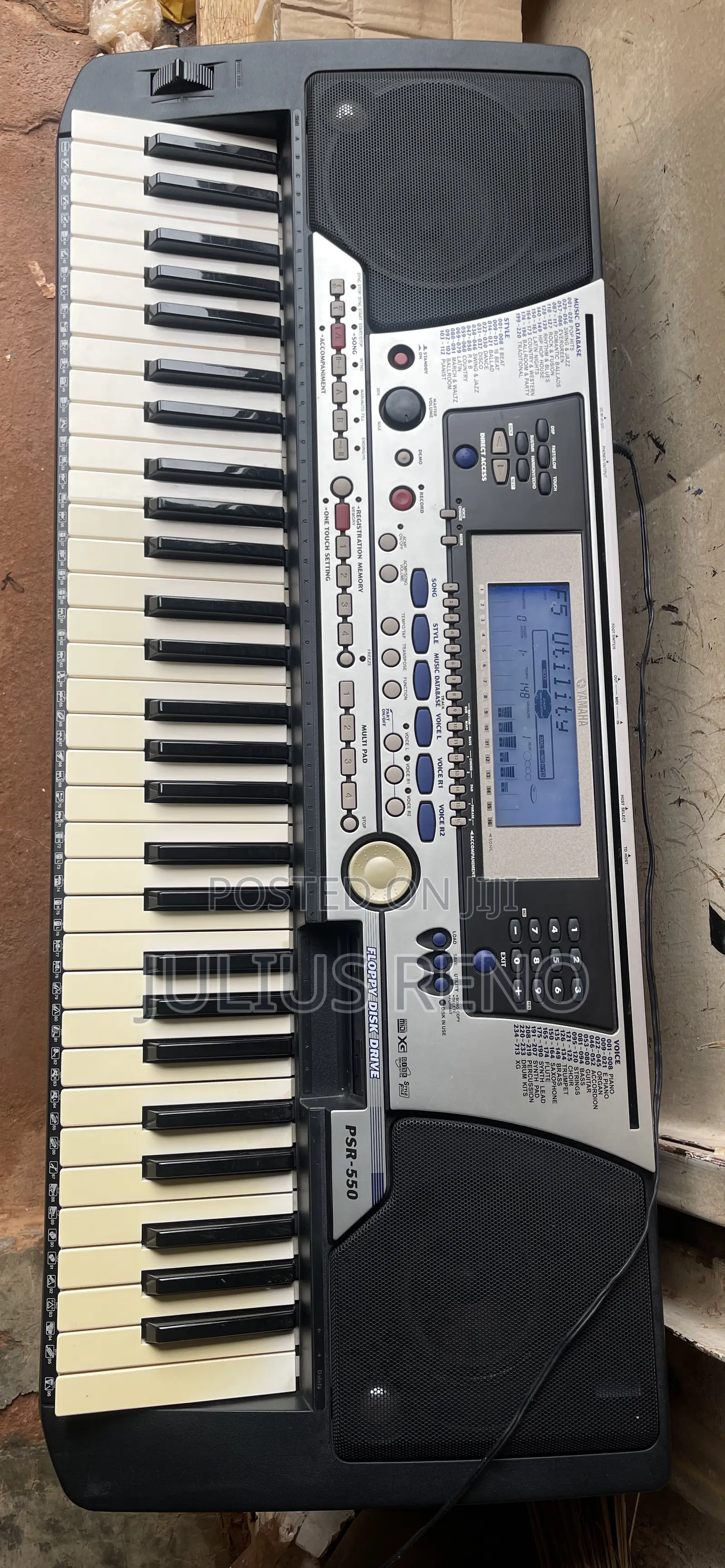 Yamaha PSR 550