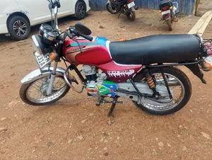 Bajaj Boxer 100 2023 Red