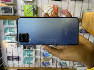Samsung Galaxy A12 64 GB Blue