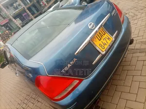Nissan Teana 2004 Blue