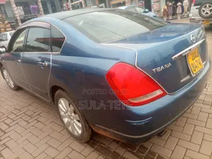 Nissan Teana 2004 Blue