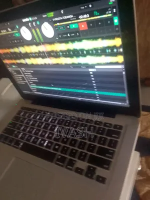 Pioneer Dj And Macbook