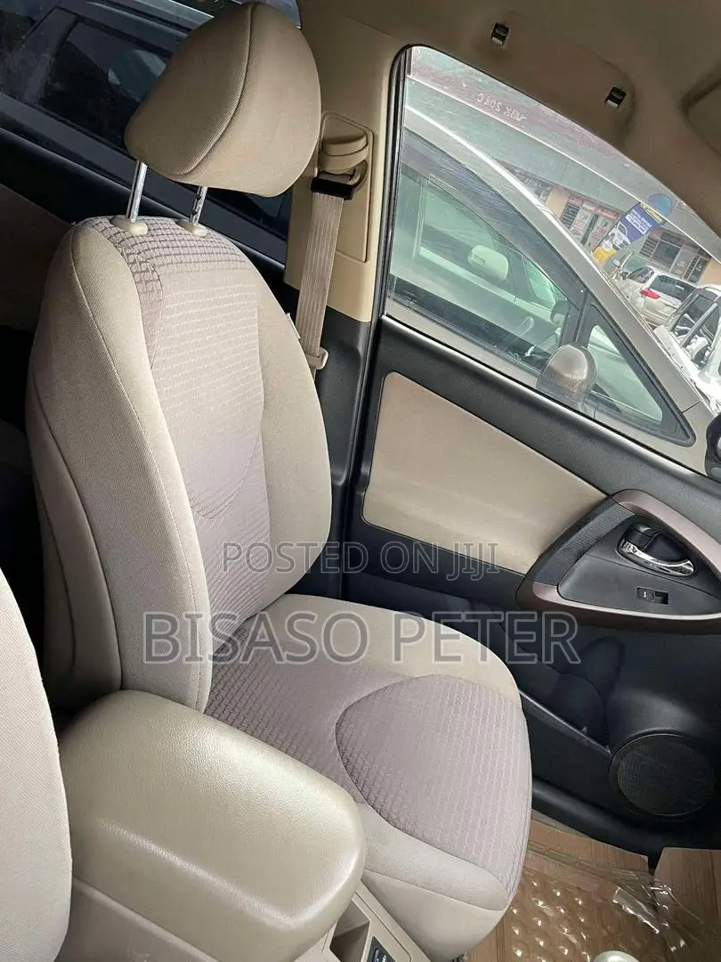 Toyota Vanguard 2009 Gray