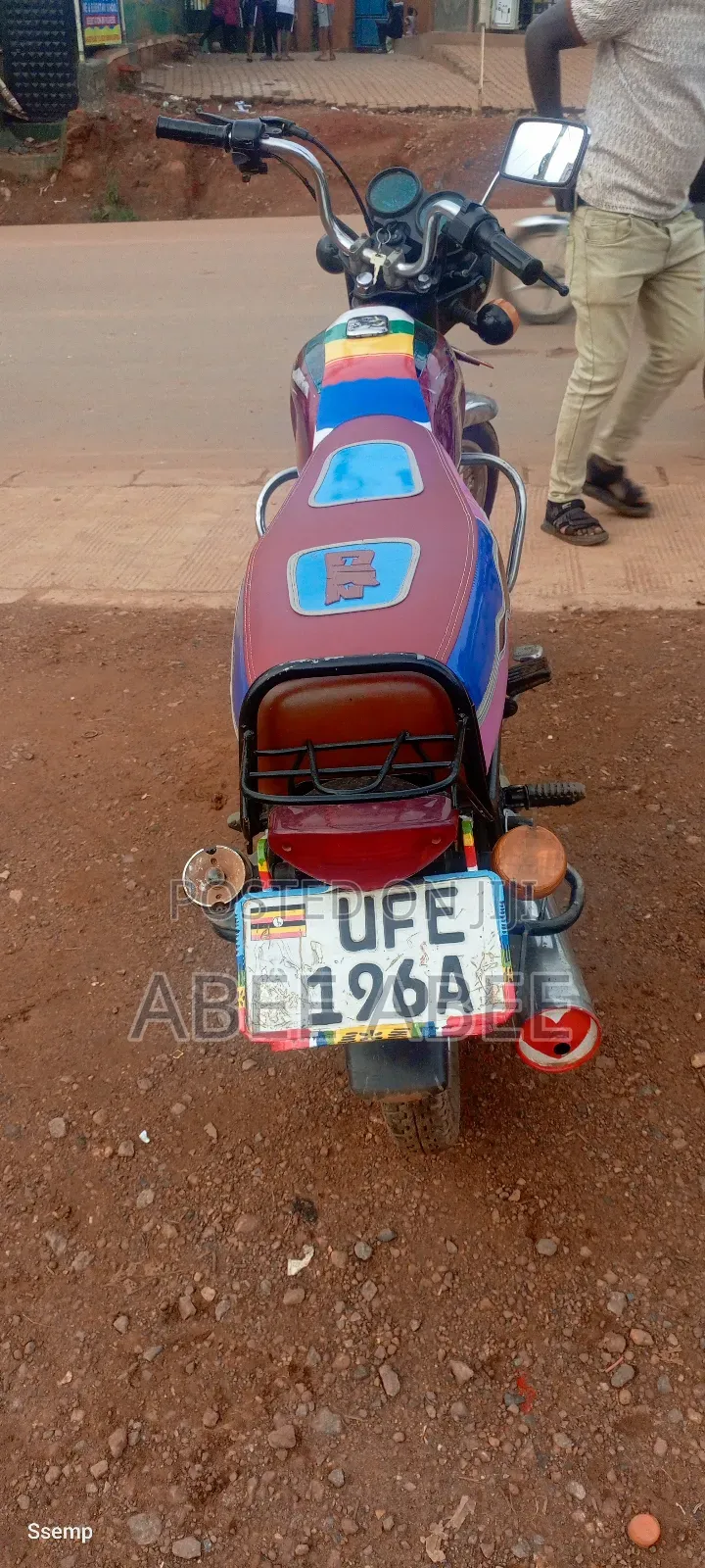 Bajaj Boxer 100 2024 Red