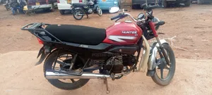 Hero Hunter 125 2022 Red