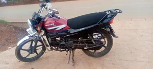 Hero Hunter 125 2022 Red